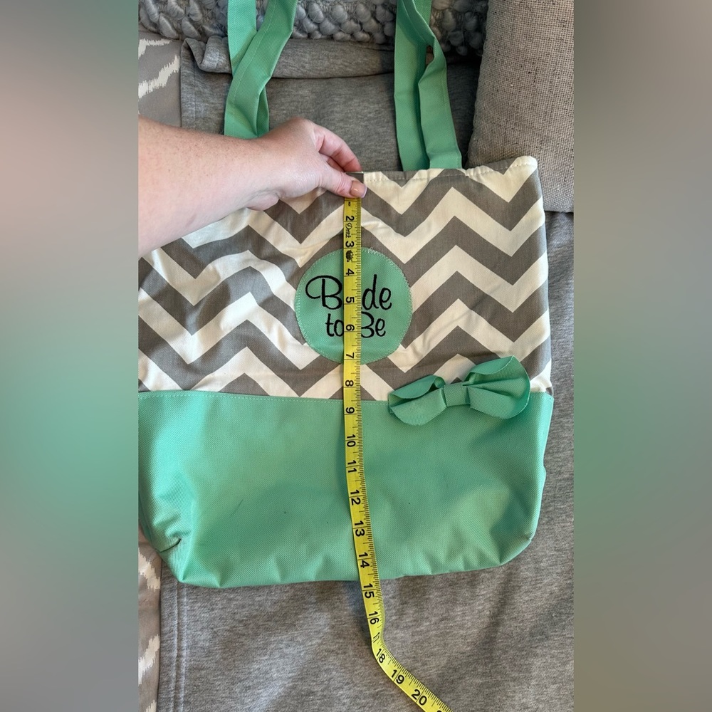 Bride to be shoulder bag